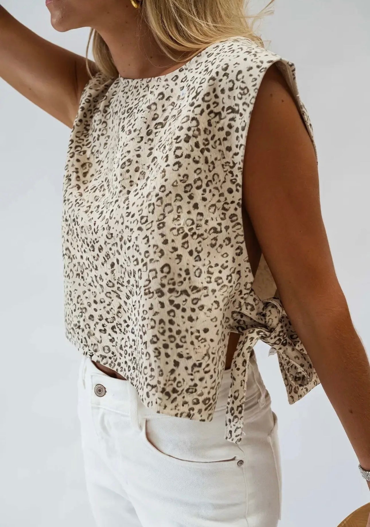 Leopard Print Knot Side Twill Vest