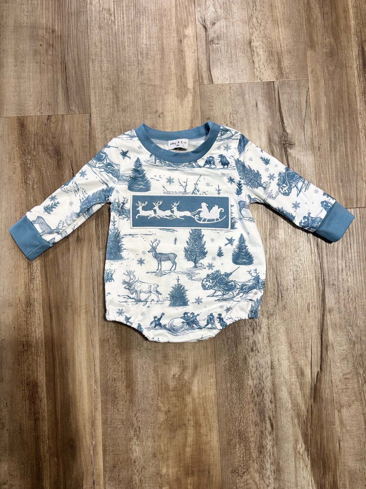 Blue + White Christmas Reindeer Bubble