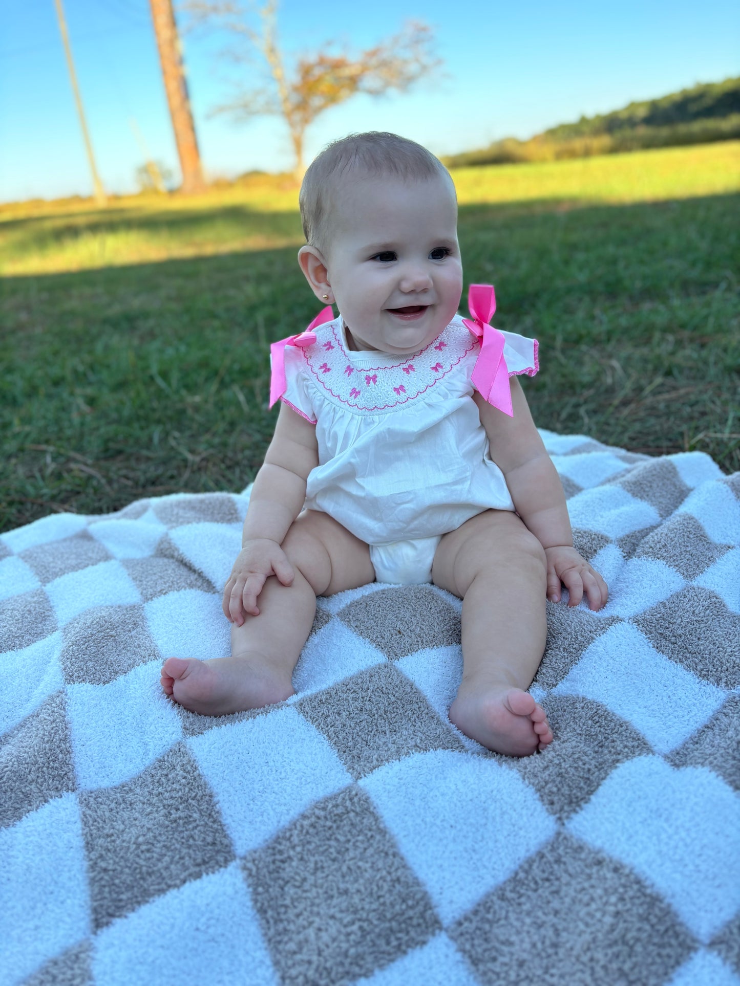 White Bubble with Pink Bows