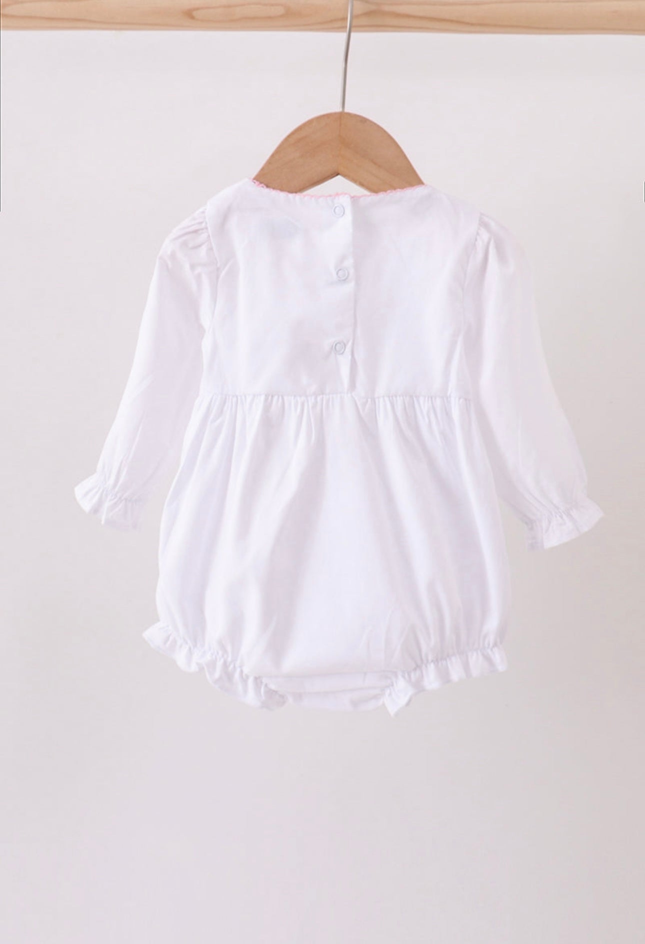 Premium White Christmas Tree Embroidery Ruffle Bubble